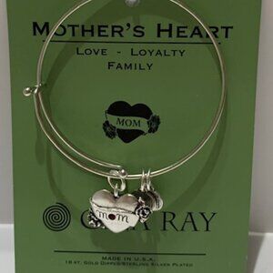 Sterling Silver Plated Rhinestone Heart Mom Charm Expandable bangle bracelet.